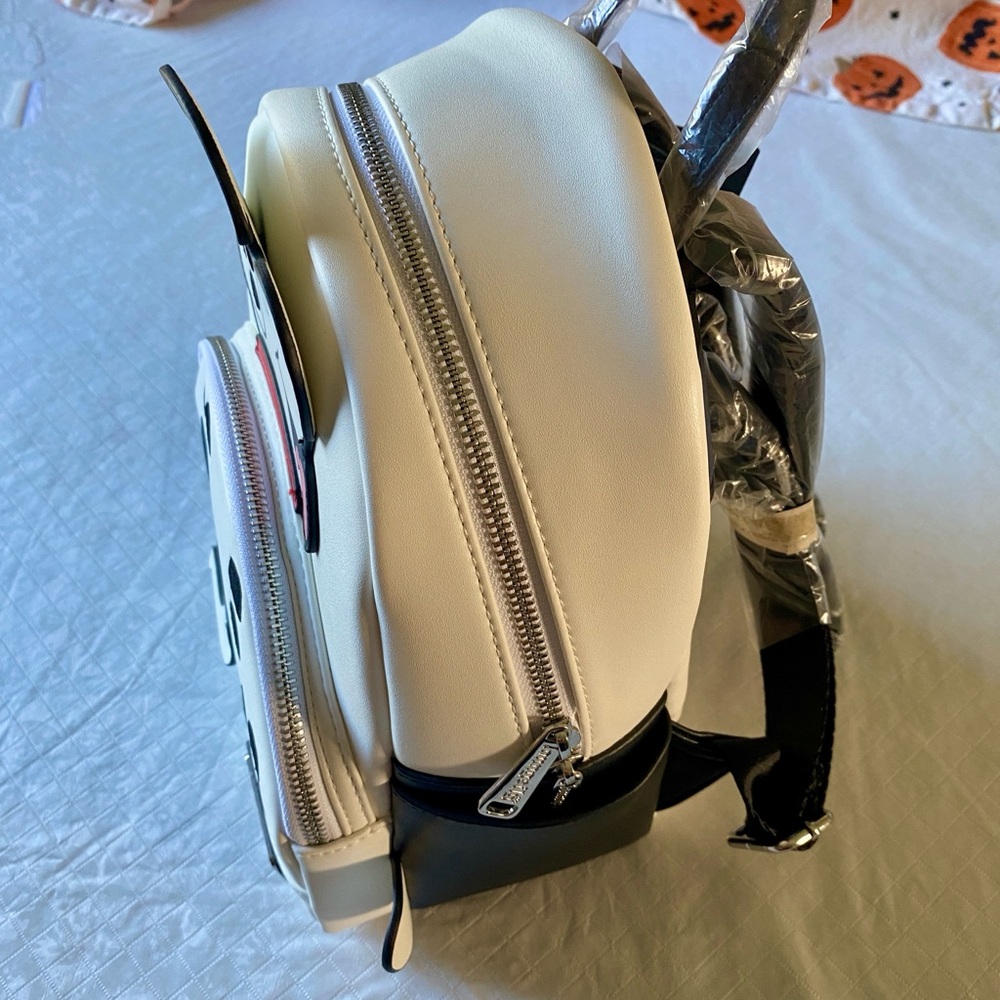 NWT Disney Loungefly 101 Dalmatians Backpack - Picture 8 of 8